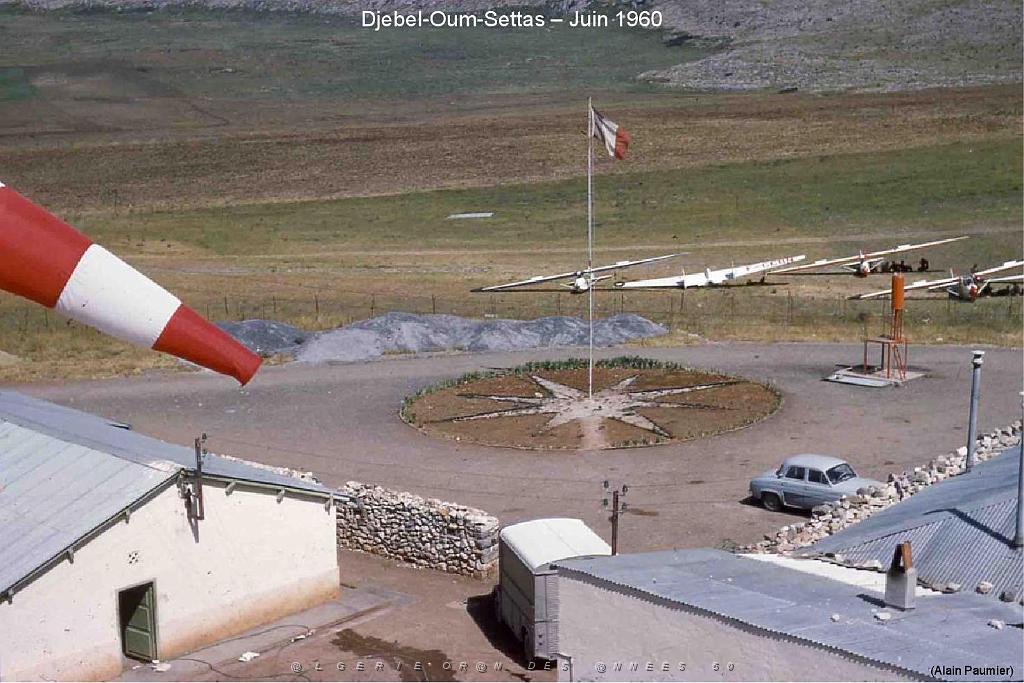 130-AERODROMES-ET-BASES-1945-1962-3-DJEBEL OUM SETTAS (6).jpg